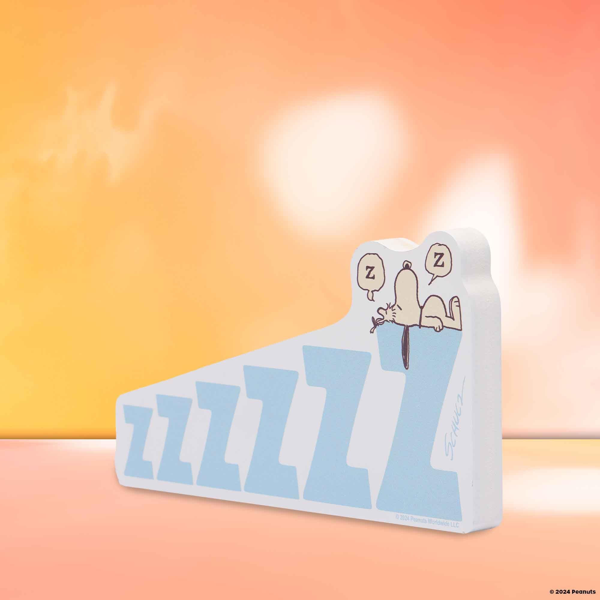 Amazon.com: Open Road Brands Peanuts Snoopy Zzzs Shelf Sitter